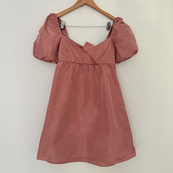 WILFRED Heirloom Pink Puffy Sleeve Tie Back Opera Mini Dress - Picture 3 of 11